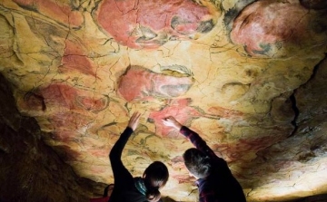 Veszélyben a spanyolországi Altamira-barlang sziklarajzai