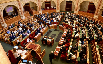 OGY - Vagyonnyilatkozatok - A kormánytagok közül Kapitány Istvánnak van a legnagyobb megtakarítása