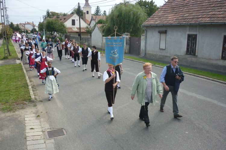 Sághegyi Szüreti Napok 2013 - szombat - felvonulás