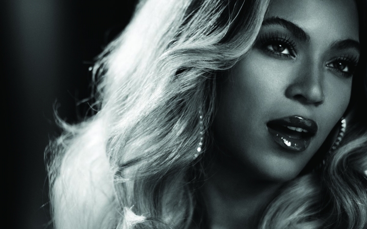 Beyoncé lett az MTV VMA első díjazottja