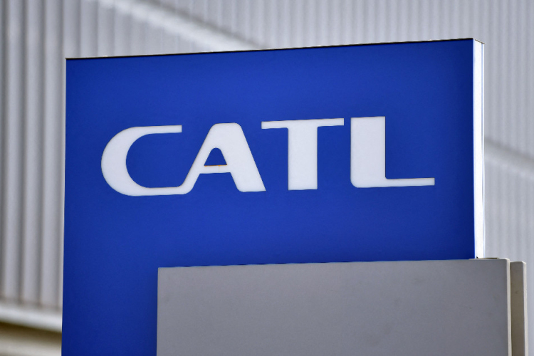 Átadták Németországban a Debrecenben is beruházó CATL első európai gyárát