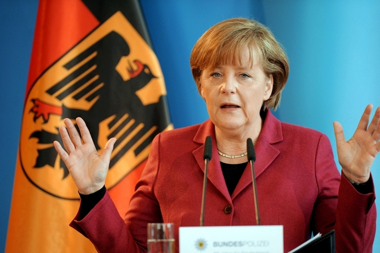 Ukrán válság - Merkel: az EU-t is fájdalmasan érintő szankciókra kell készülni