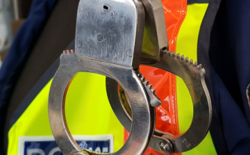 Korrupció miatt őrizetbe vettek egy volt országgyűlési képviselőt