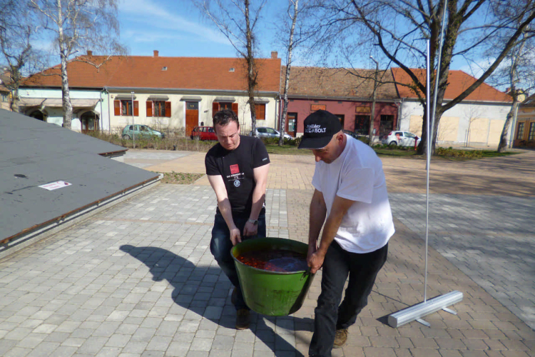 Étel a rászorulóknak Celldömölkön