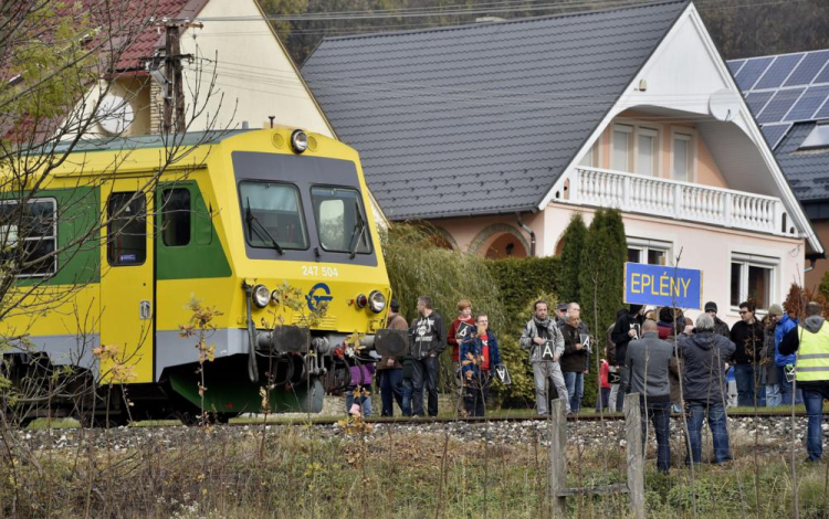 A GYSEV-nél feleslegessé vált motorvonatokkal javítanák a Cuha-völgy vasúti közlekedést