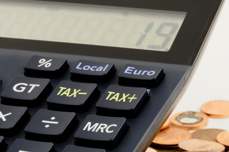 Július elsején indul az online számla rendszer